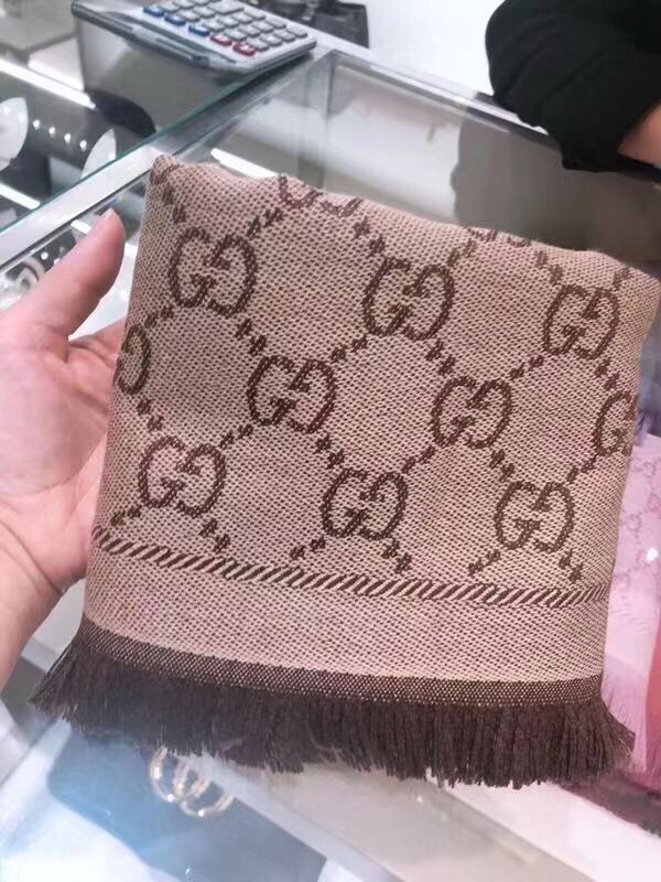 Gucci cashmere scarf 06390-4 Gucci cashmere scarf 06390-4