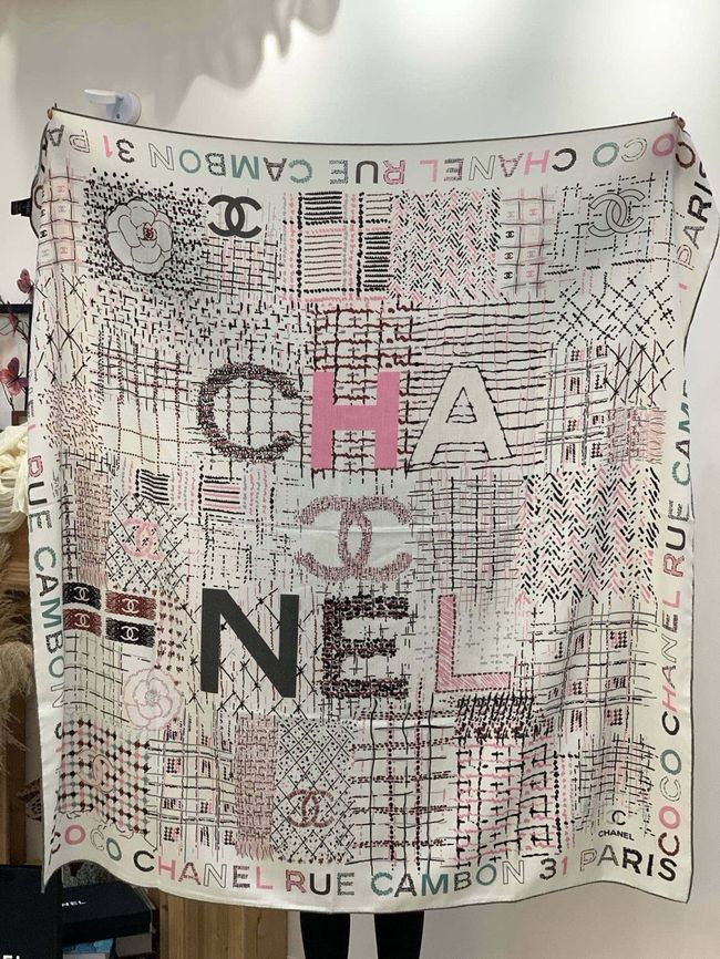 Chanel cashmere Shawl B25977-2