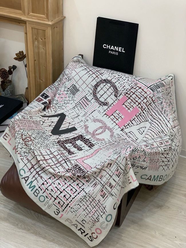 Chanel cashmere Shawl B25977-2