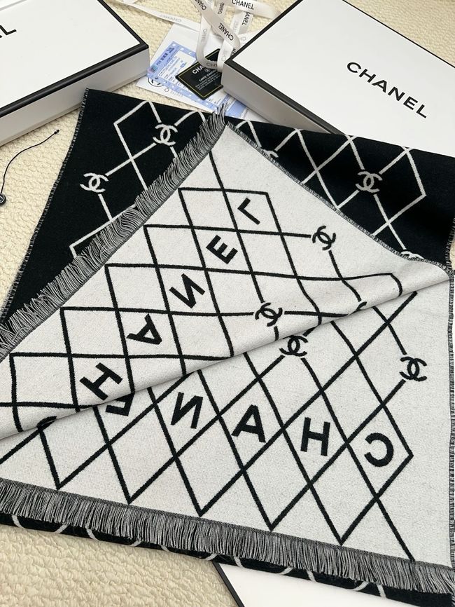 Chanel cashmere scarf B25978-1