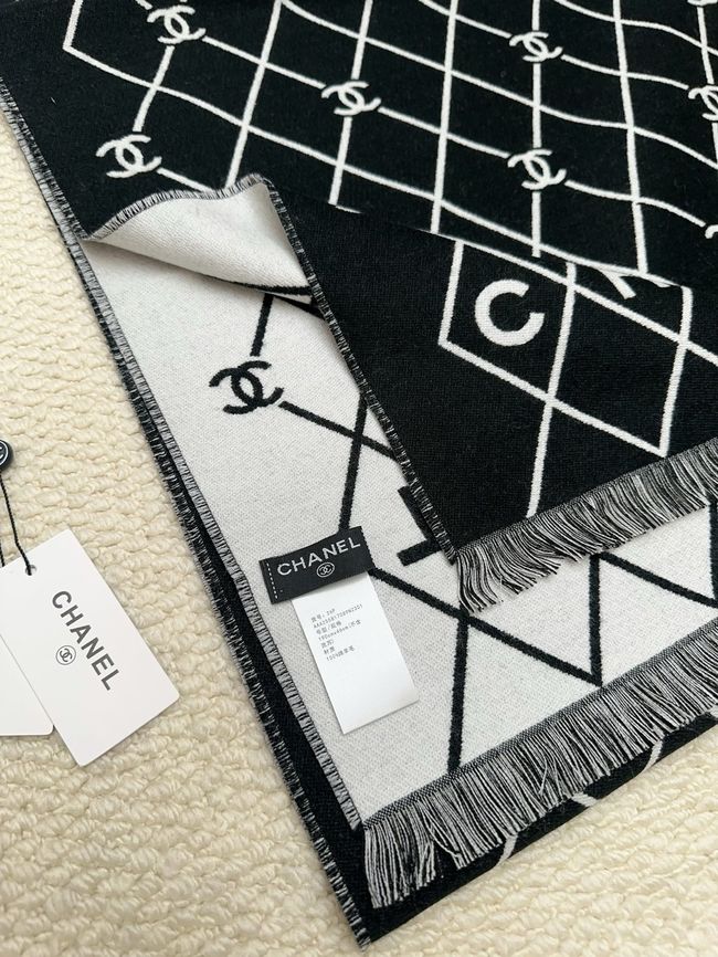 Chanel cashmere scarf B25978-1