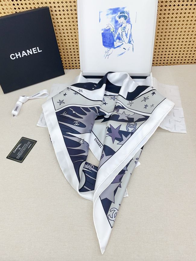 Chanel silk scarf B25982-2