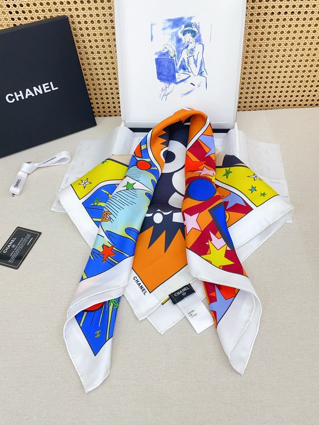 Chanel silk scarf B25982-3