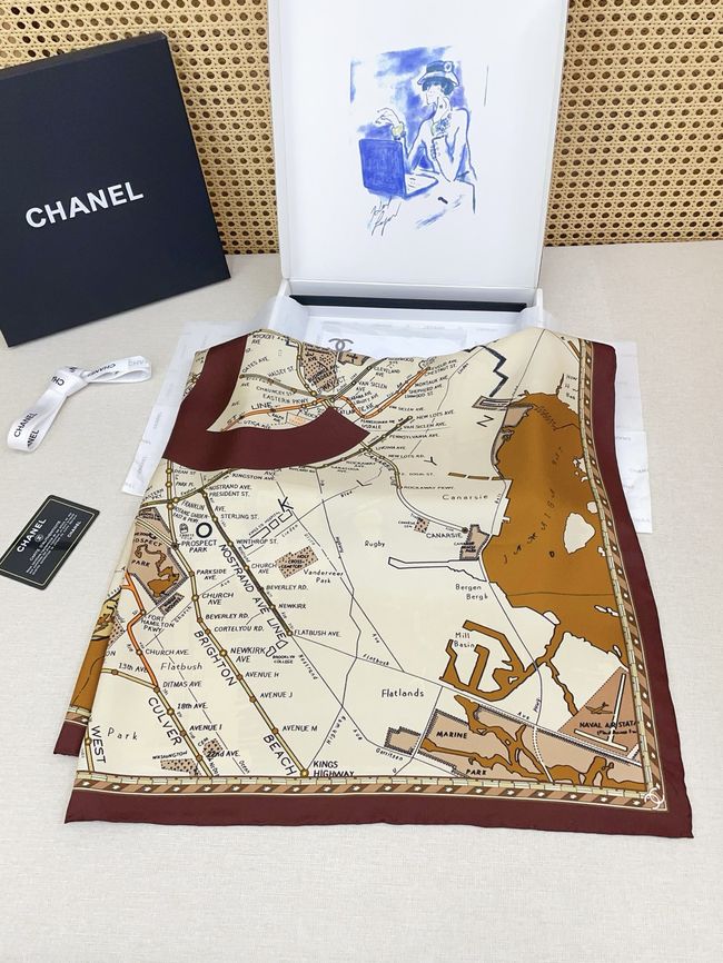 Chanel silk scarf B25984-1