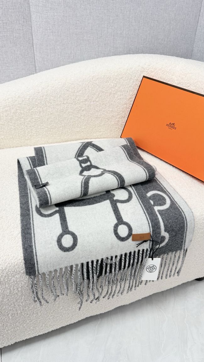Hermes cashmere scarf H251526-5