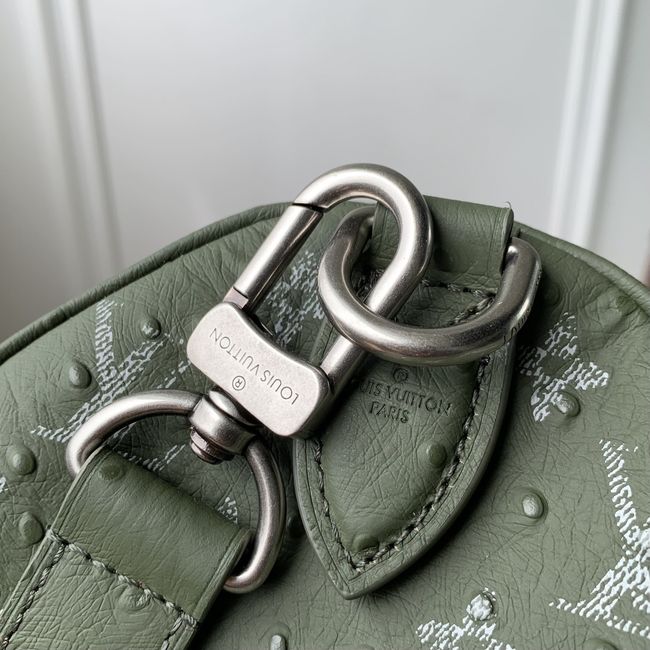 Louis Vuitton Runway Speedy P9 Bandouliere 25 M24426 green