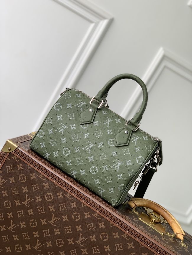 Louis Vuitton Runway Speedy P9 Bandouliere 25 M24426 green