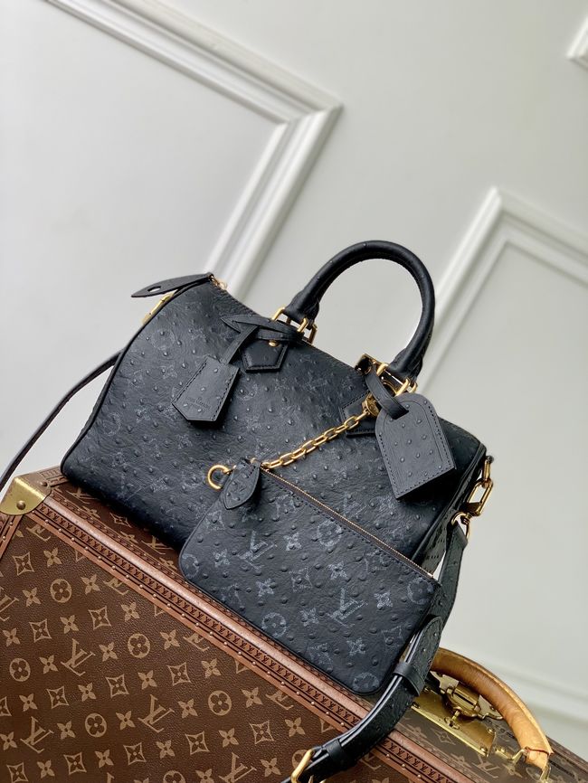 Louis Vuitton Runway Speedy P9 Bandouliere 30 M24425 black