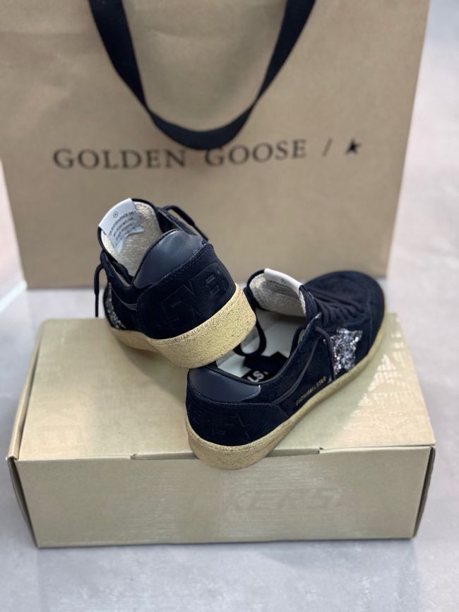 GOLDEN GOOSE DELUXE BRAND flats 65276-18