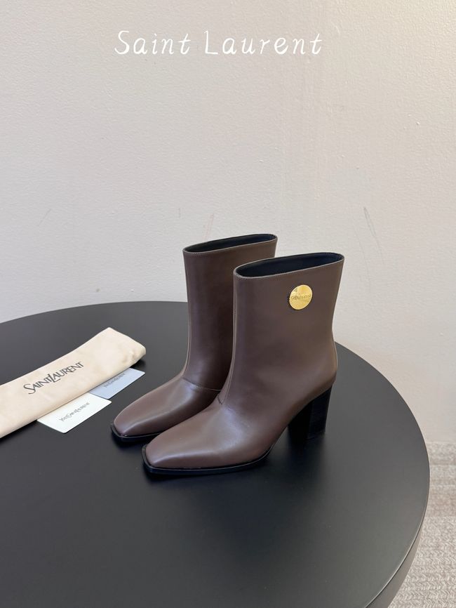 Saint Laurent boots in smooth leather 65282-4