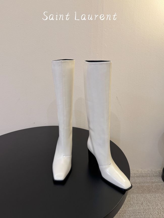 Saint Laurent boots in smooth leather 65288-2