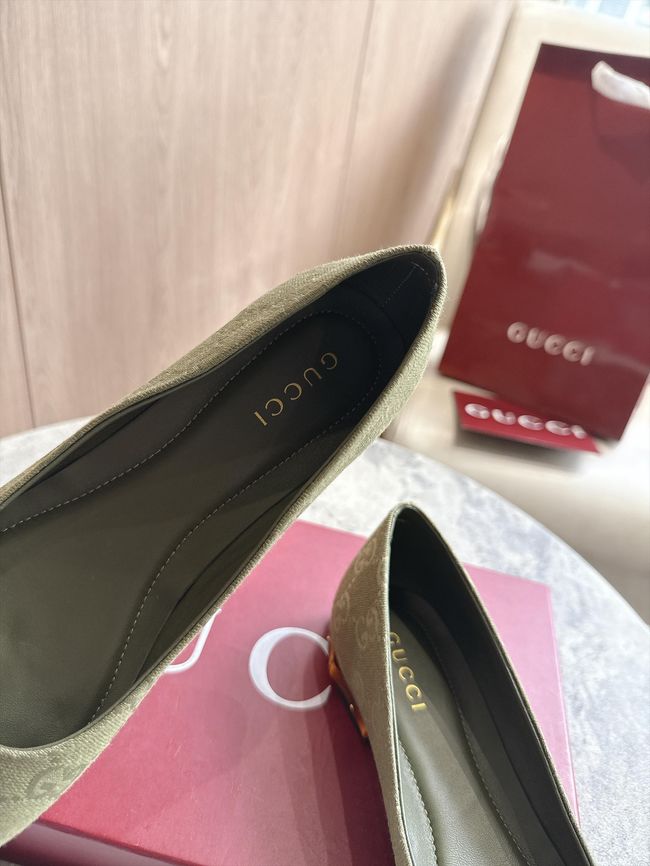 Gucci Womens Horsebit ballet flat 814321-4
