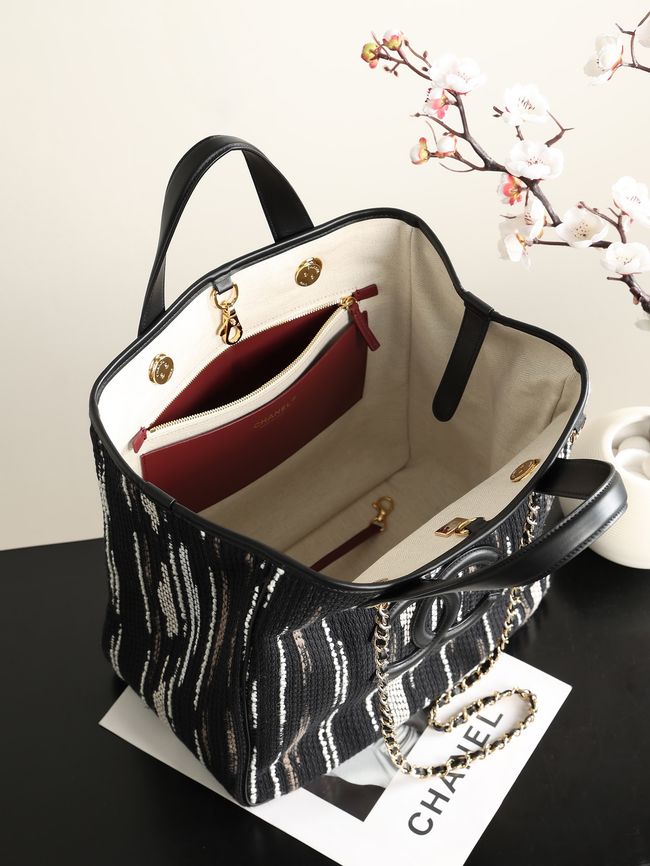 Chanel Shopping Bag AS6200 black