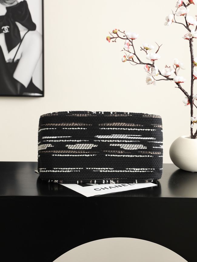 Chanel Shopping Bag AS6200 black