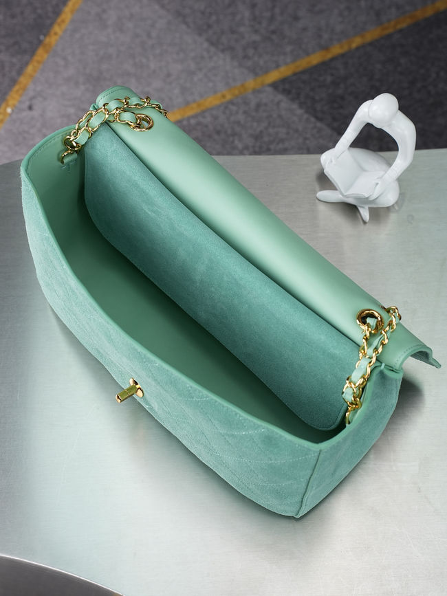 CHANEL Maxi Flapbag Suede Calfskin AS6233 Lake green CHANEL Maxi Flapbag Suede Calfskin AS6233 Lake green