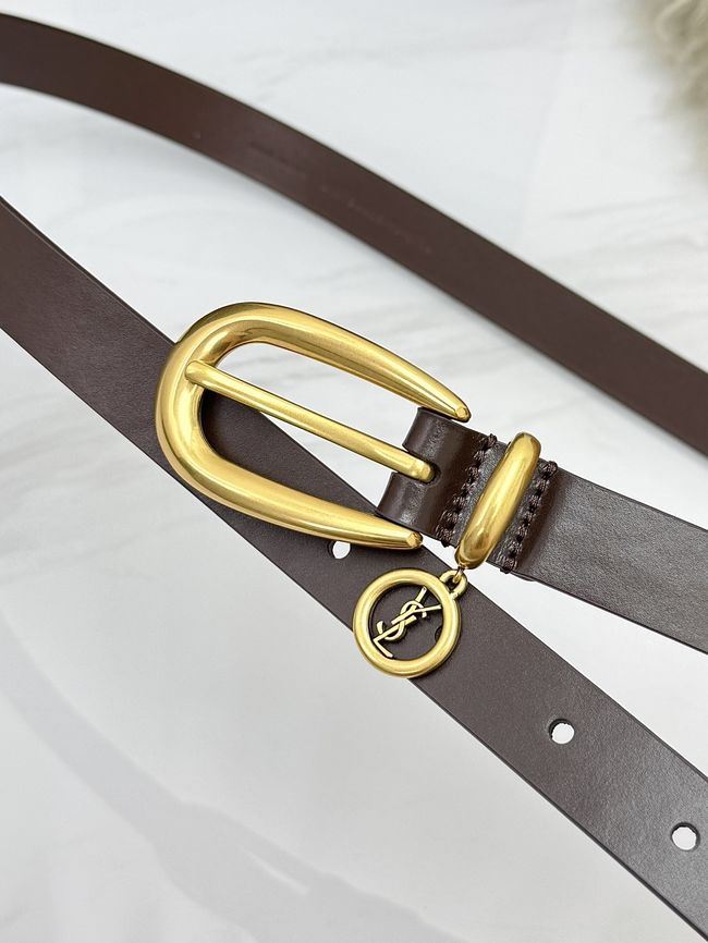 Saint Laurent CASSANDRE charm elongated buckle thin belt in leather S2596-4