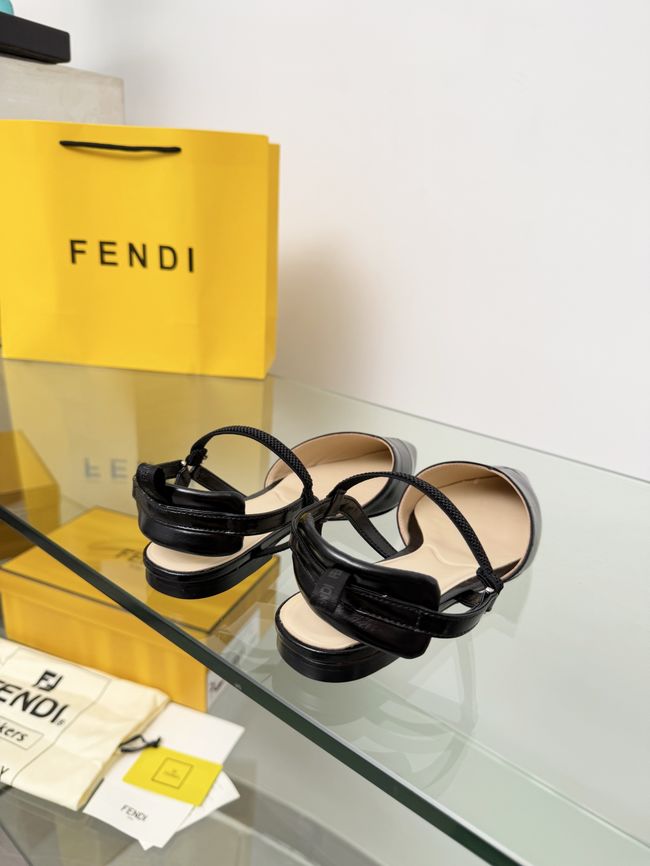 Fendi WOMENS SANDAL slingback Colibri Lite 8J8559-6