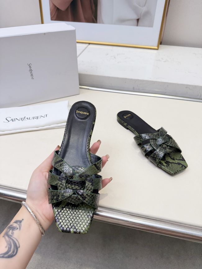 Saint Laurent tribute SANDALS in smooth leather 875936-9 Saint Laurent tribute SANDALS in smooth leather 875936-9