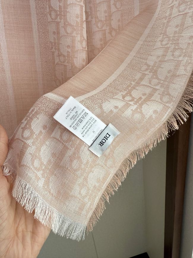 Dior Oblique Shawl Wool and Silk Jacquard I1058-9 Dior Oblique Shawl Wool and Silk Jacquard I1058-9