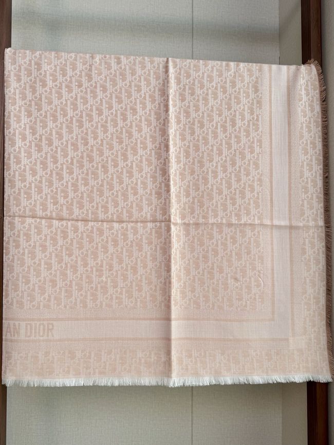 Dior Oblique Shawl Wool and Silk Jacquard I1058-9 Dior Oblique Shawl Wool and Silk Jacquard I1058-9