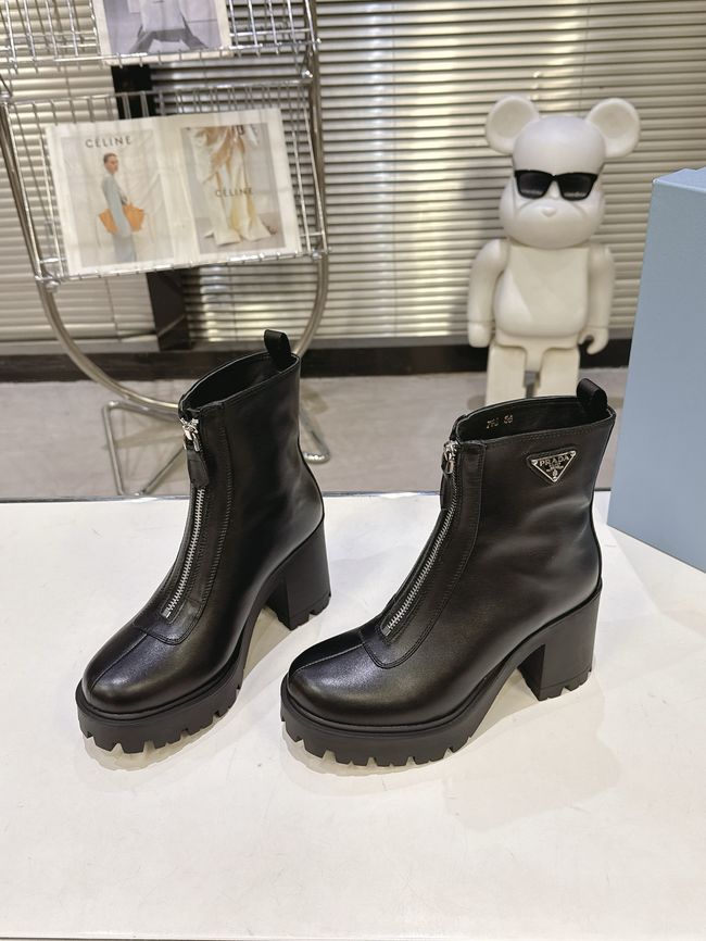 Prada Monolith brushed leather Chelsea boots G085-6