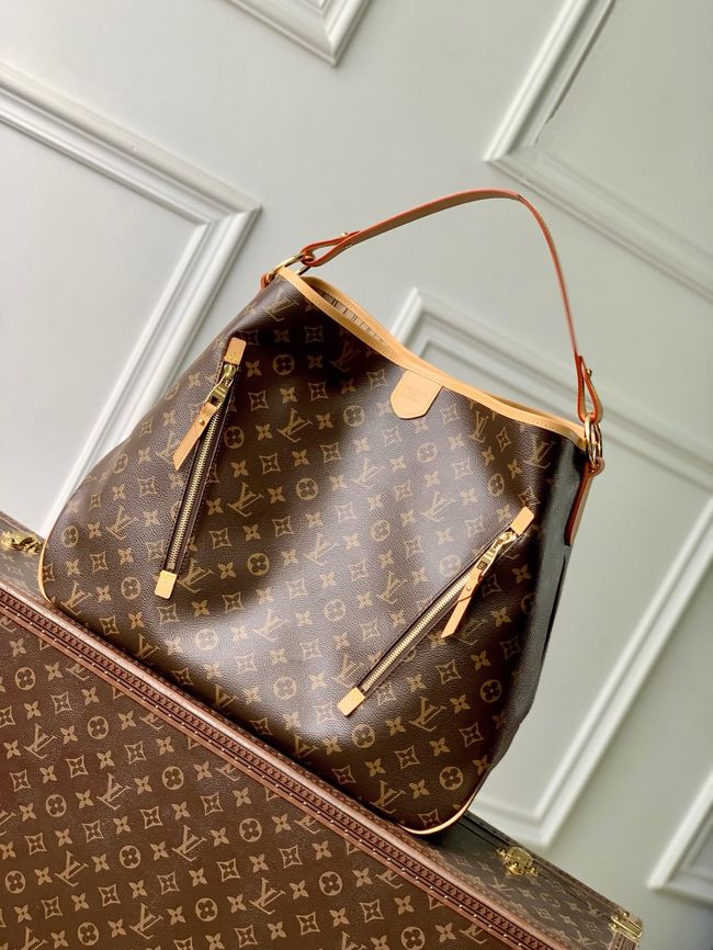 Louis Vuitton Monogram Canvas M40354