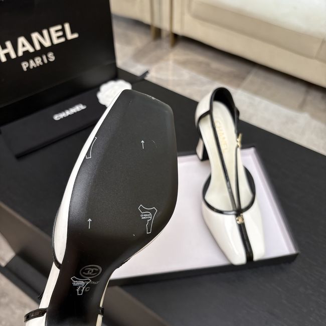 Chanel Mary Janes G47612-1
