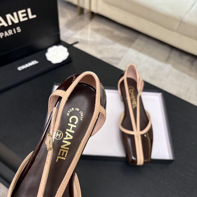 Chanel Mary Janes G47613-6