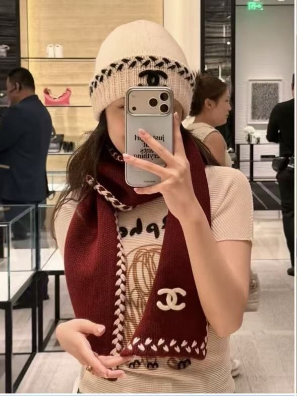 Chanel Cashmere Scarf&Hat AAC073-3 Chanel Cashmere Scarf&Hat AAC073-3