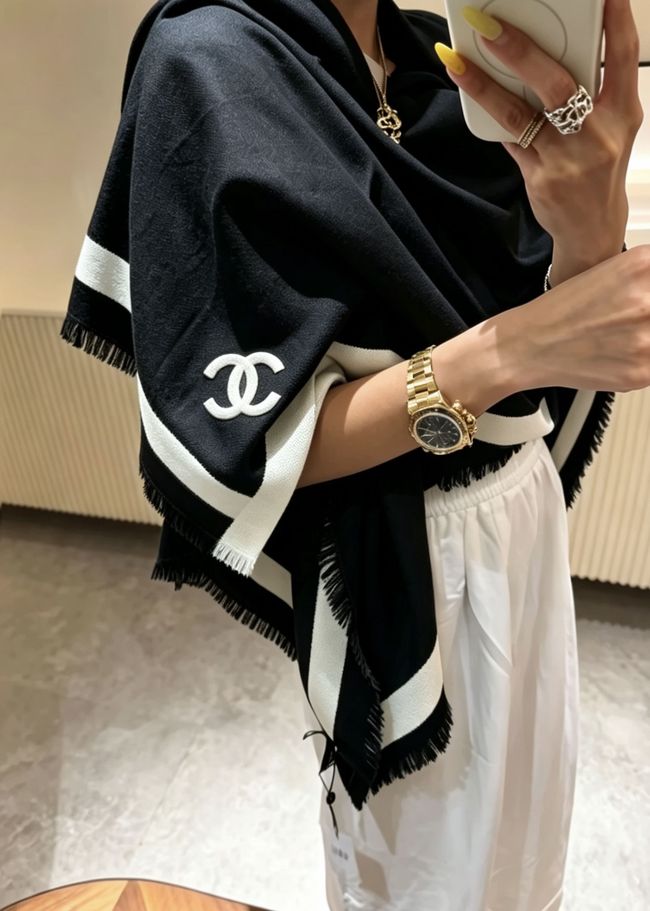 Chanel Wool and Silk Shawl AAC076-1