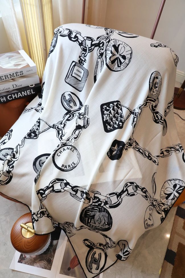 Chanel Wool and Silk Shawl AAC492-4 Chanel Wool and Silk Shawl AAC492-4