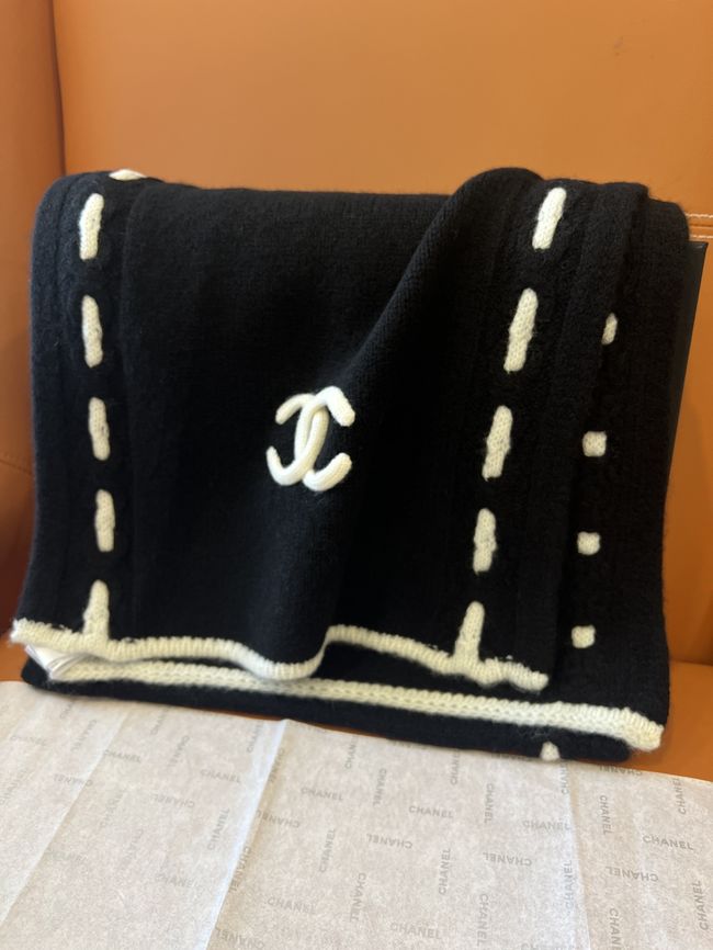 Chanel Cashmere Scarf&Hat AAC077-1 Chanel Cashmere Scarf&Hat AAC077-1