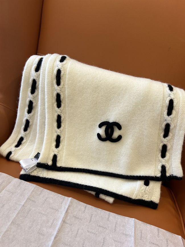 Chanel Cashmere Scarf  AAC077-2