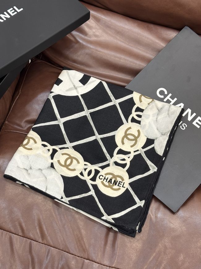 Chanel Wool and Silk Shawl AAC078-1