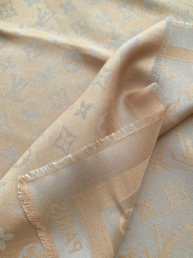 Louis Vuitton Monogram Shine Shawl M9A256-5