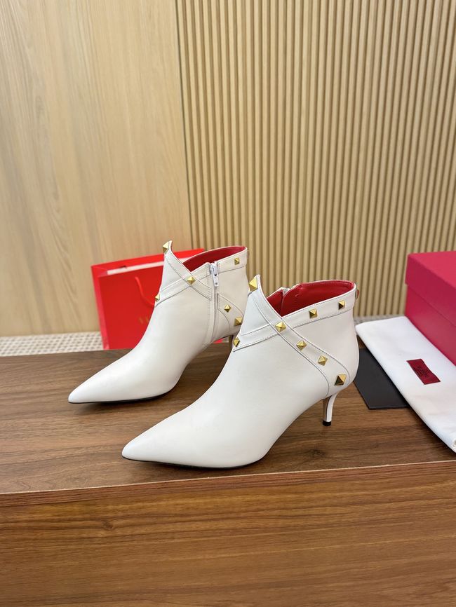 Valentino VLOGO SIGNATURE Cowhide Ankle Boots S0CK1-3