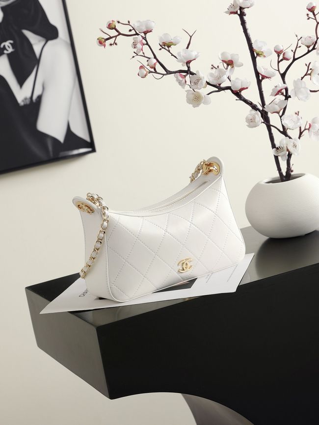 CHANEL Hobo Bag AS6640 WHITE
