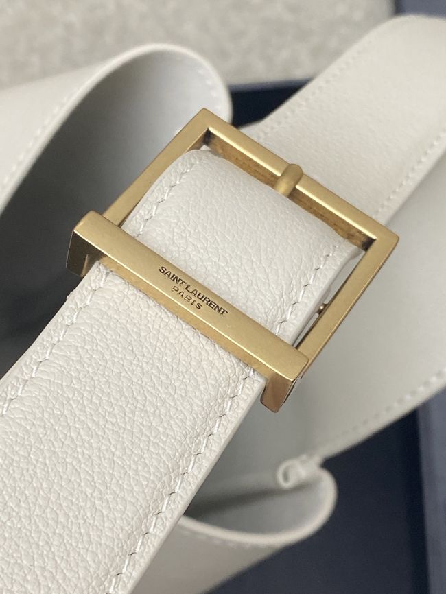 Saint Laurent LE 5 A 7 supple LARGE in grained leather 850545 white