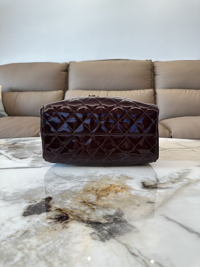 CHANEL 25 SMALL HANDBAG patent leather AS5293 Burgundy CHANEL 25 SMALL HANDBAG patent leather AS5293 Burgundy
