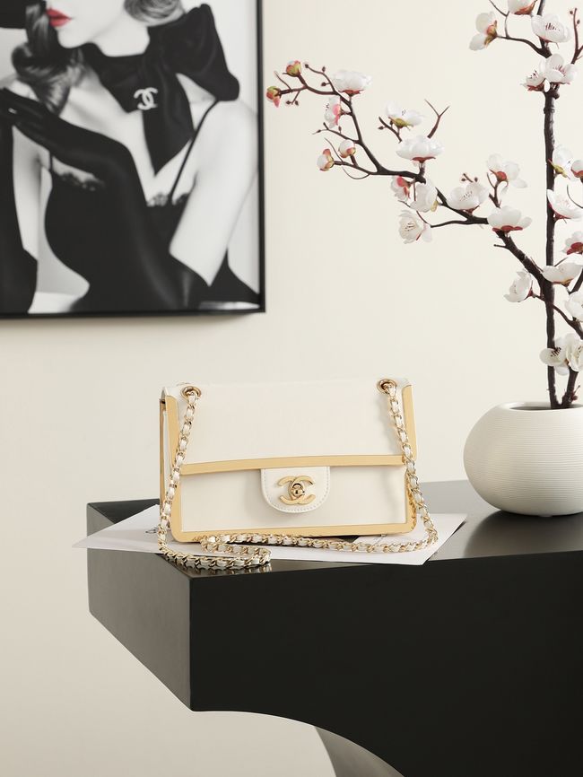 Chanel Mini Flap Bag AS6533 white