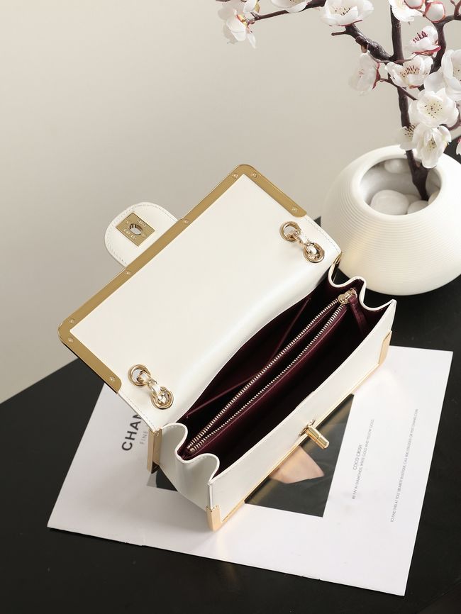 Chanel Mini Flap Bag AS6533 white