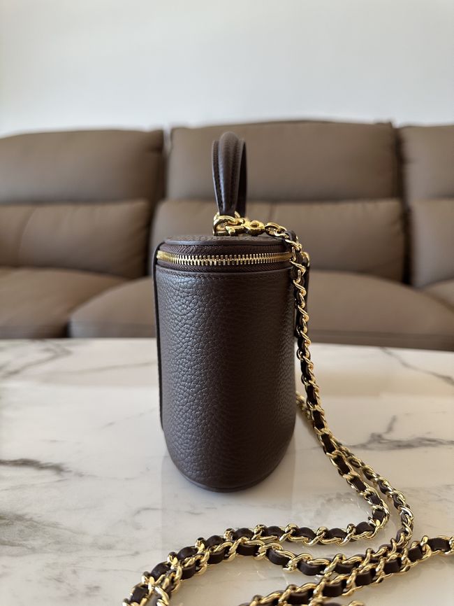 Chanel Vanity with Chain AP5574 dark brown
